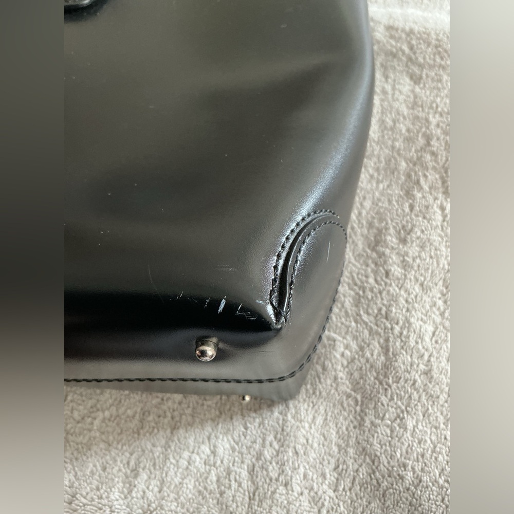 Tod’s Ladies Handbag - Picture 5 of 16